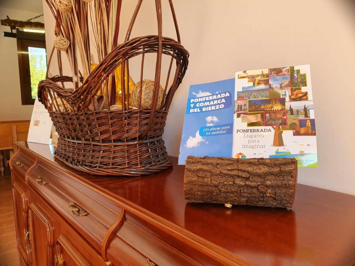 Casa Carreira Bierzo Villa Ponferrada Bagian luar foto